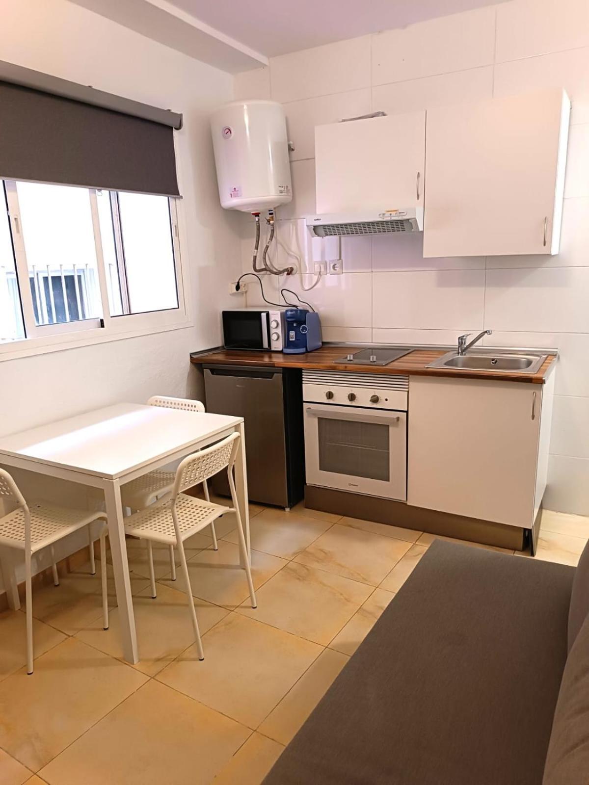 Apartamentos Larios マラガ エクステリア 写真